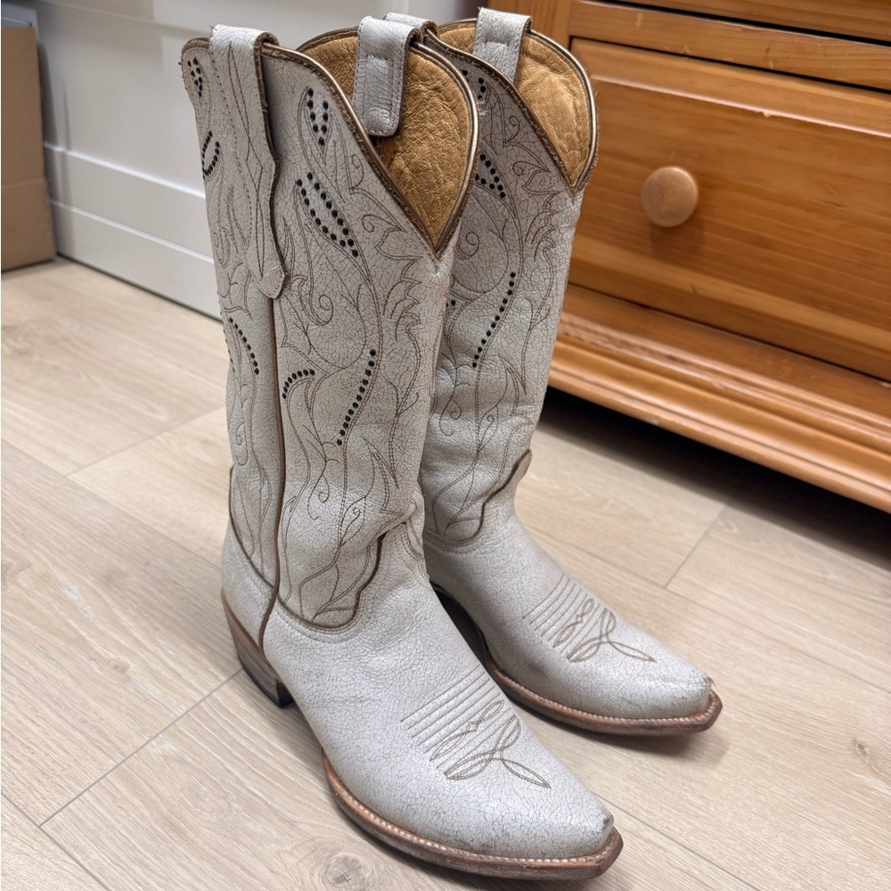 White Corral Cowgirl Boots